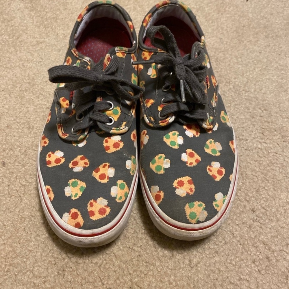 Nintendo Chima Ferguson Vans Super Mario Gray 8Bit Mushrooms Sneaker 8.5 Men